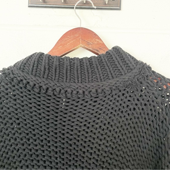 Free People 'My Only Sunshine' Chunky Knit
Mock Neck Sweater in Black Medium - Picture 14 of 15
